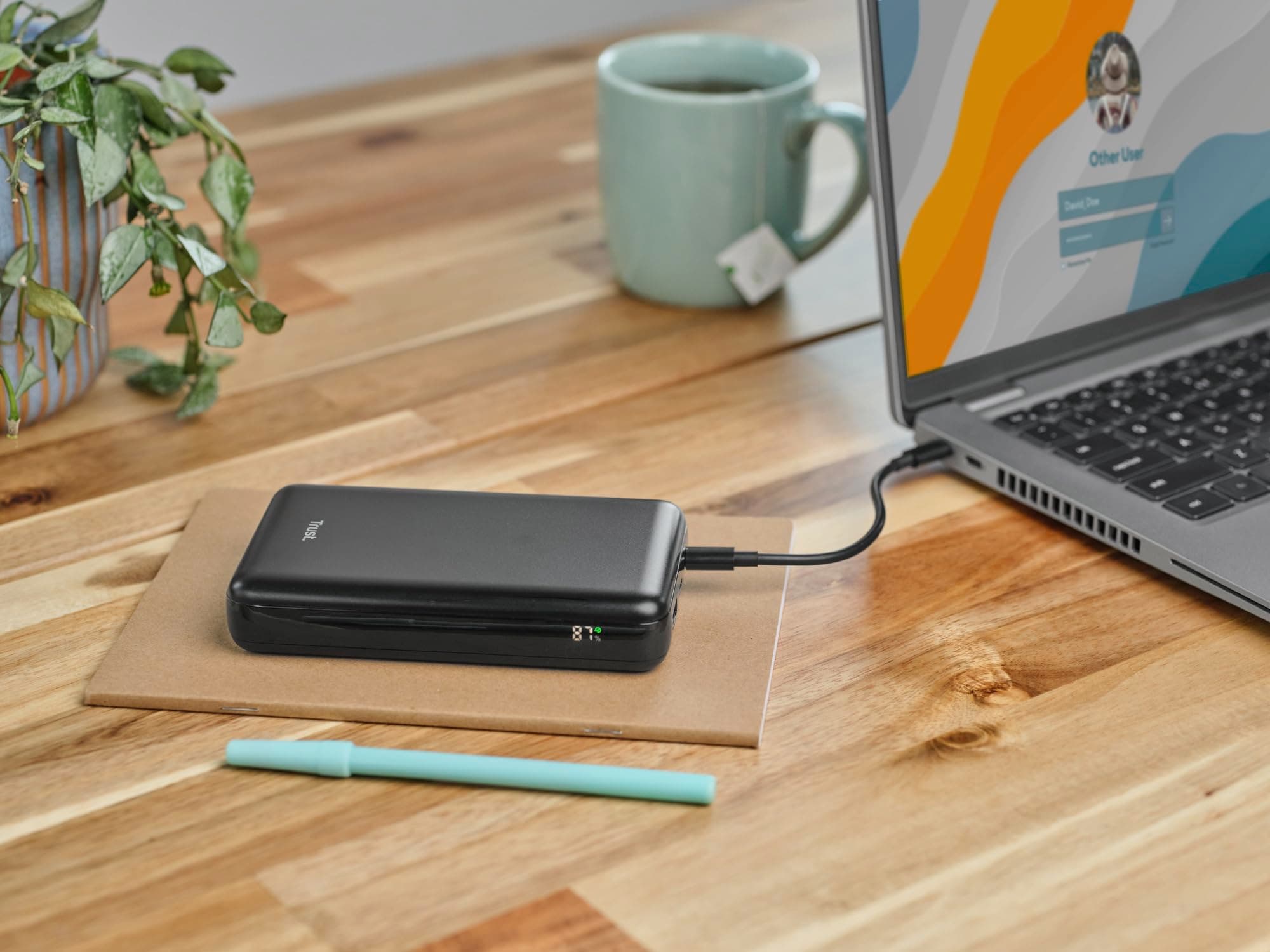 Trust Laro 100W Laptop Powerbank 25240 6