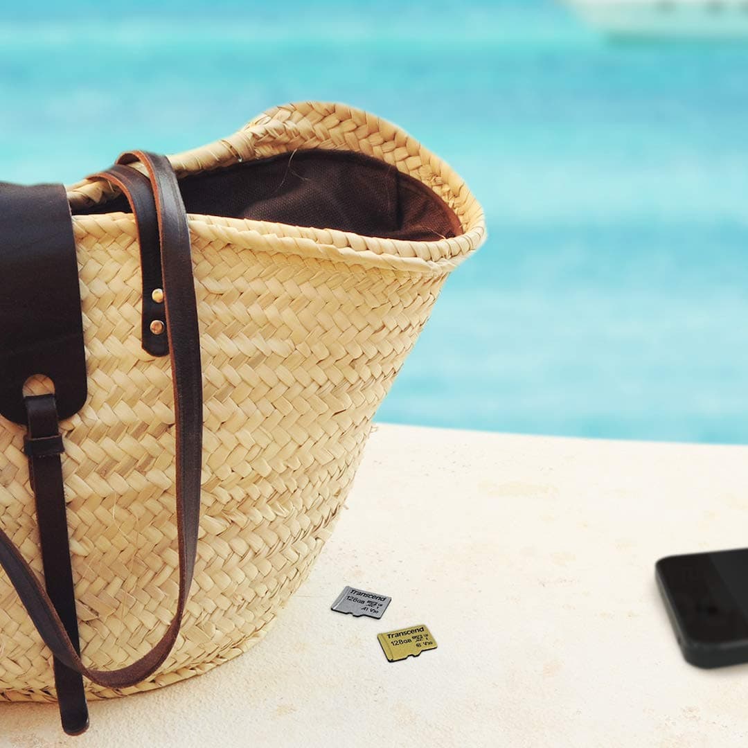 Transcend 300S 512GB UHS-I MicroSD 2