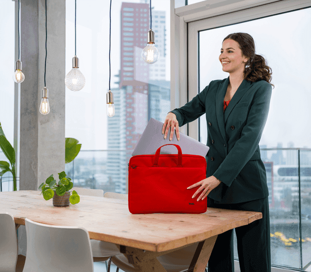 Trust Bologna Laptop Bag 16" Eco Red 24449 3