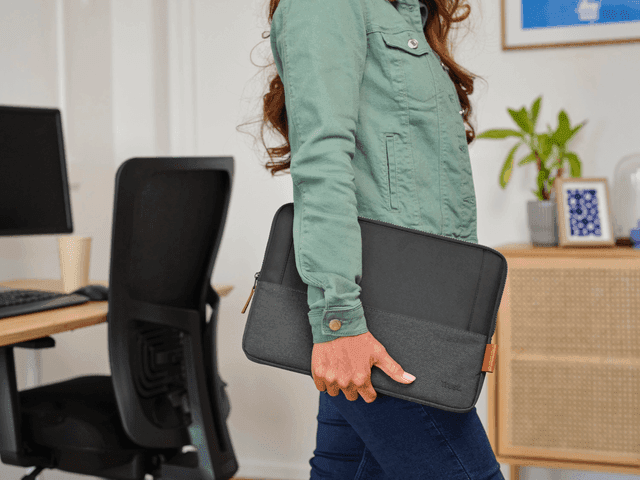 Trust Lisboa 13.3" Laptop Sleeve Black 25350 4